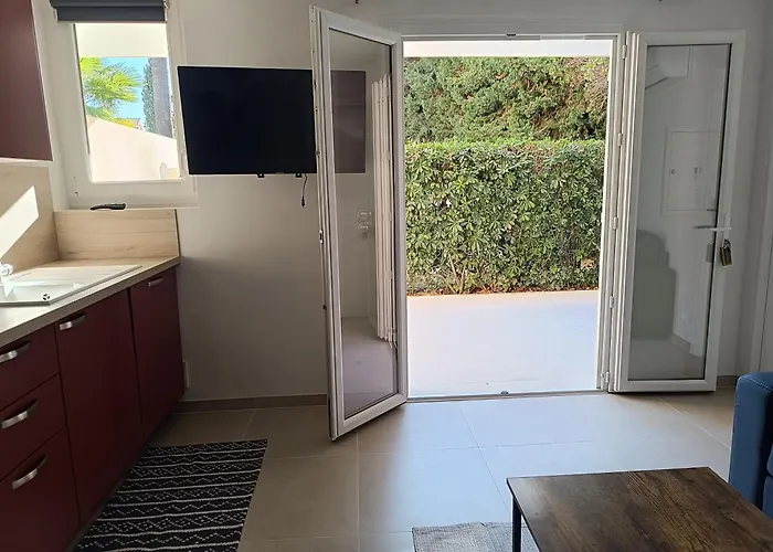 Centre Ste Maxime, 100 M De La *