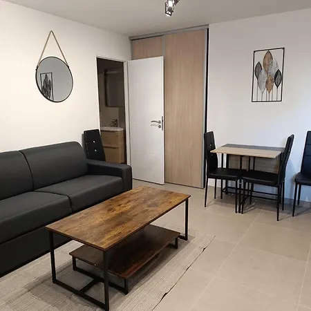 Apartment Centre Ste Maxime, 100 M De La